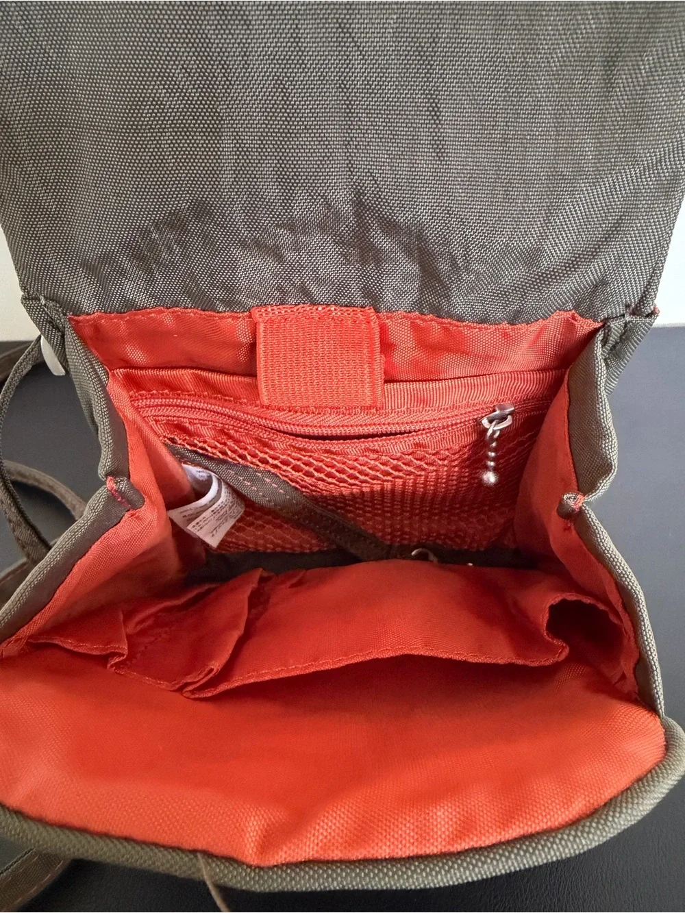 Baggallini Olive Green Crossbody Bag Orange Stitching Travel Organizer
